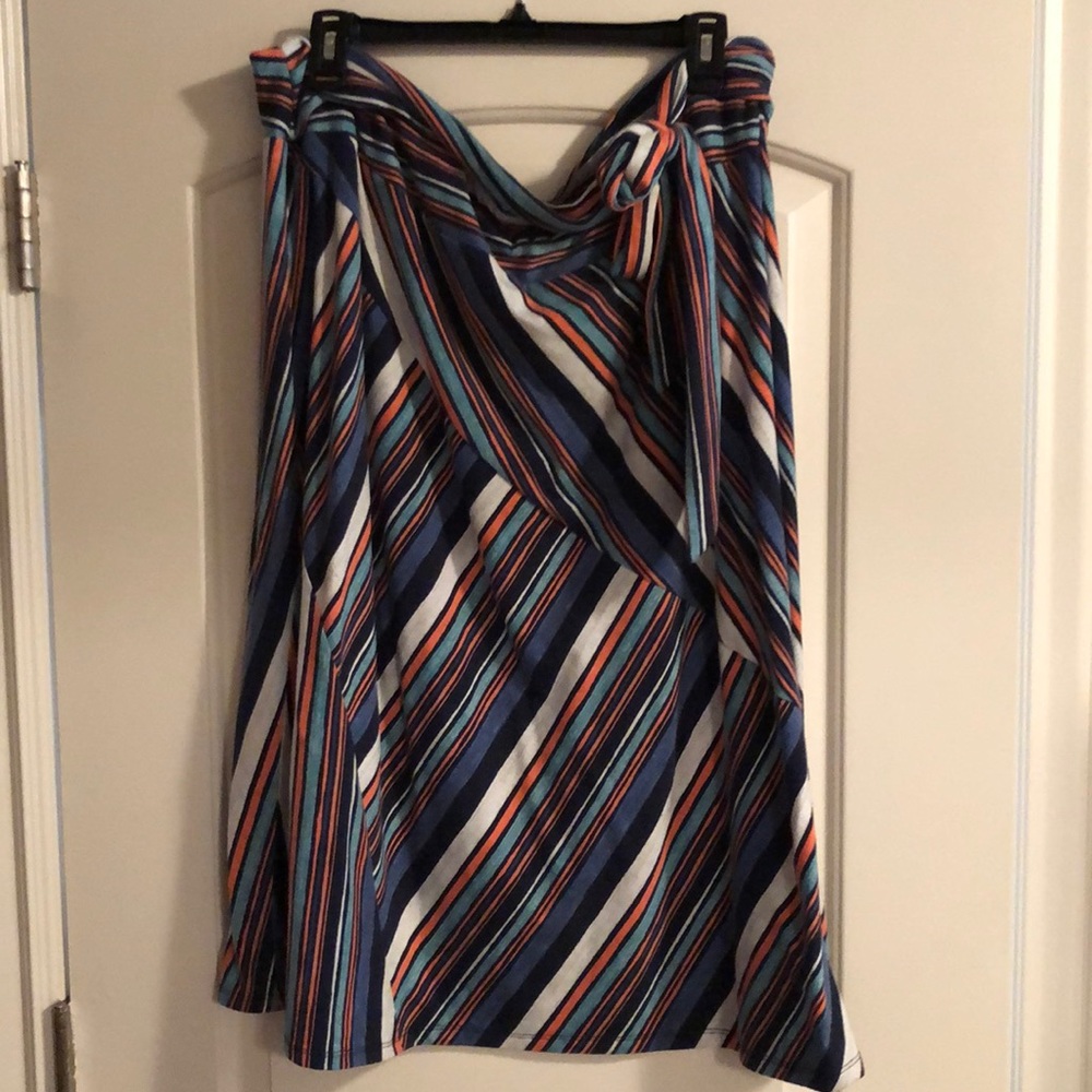 Knee length skirt